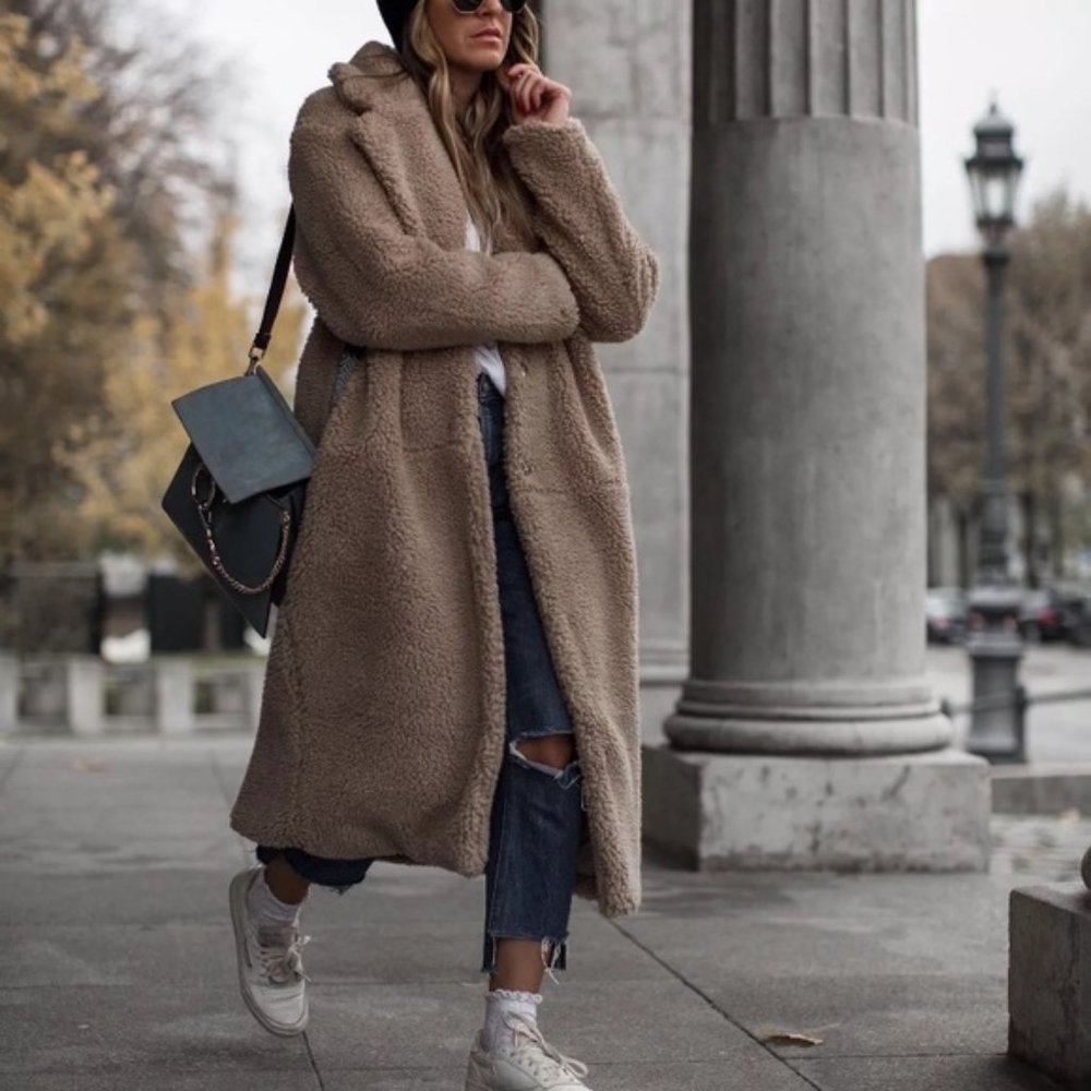 New H&M Long Teddy Pile Coat
